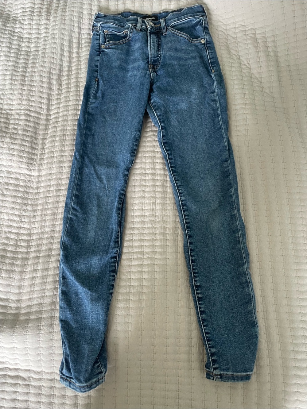 Express Skinny Mid Rise Jeans Size 00R Medium Wash